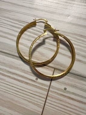 .925Y Gold over Silver Vintage Etched Design Hoop Earrings